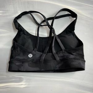 Lululemon black camo Energy sports bra size 2 🖤
